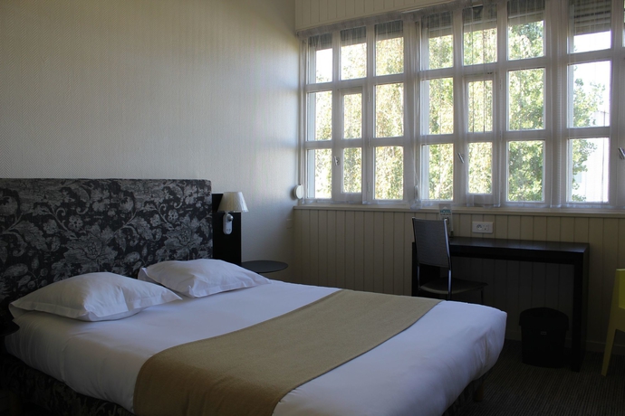 Imagen de la habitación del Hotel Saint Nicolas. Foto 7