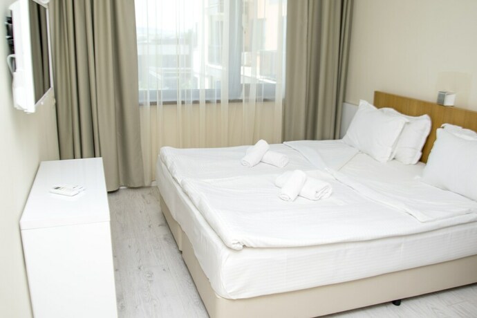 Imagen de la habitación del Hotel Saint Panteleimon Beach. Foto 21