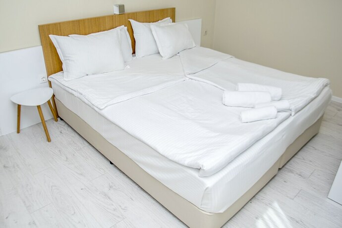 Imagen de la habitación del Hotel Saint Panteleimon Beach. Foto 24