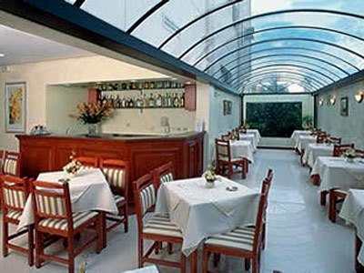 Imagen del bar/restaurante del Hotel Saint Peter, Sao Jose do Rio Preto. Foto 2