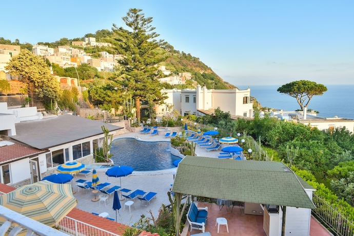 Imagen general del Hotel Saint Raphael, RIVIERA NAPOLITANA. Foto 1