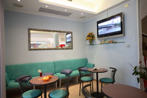 Imagen general del Hotel Saint Raphael, Rivazzurra. Foto 6