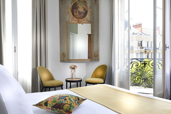 Imagen de la habitación del Hotel Saint Regis. Foto 7