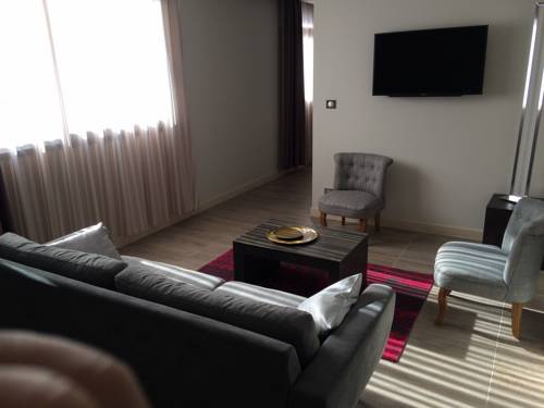 Imagen de la habitación del Hotel Saint Roch. Foto 4