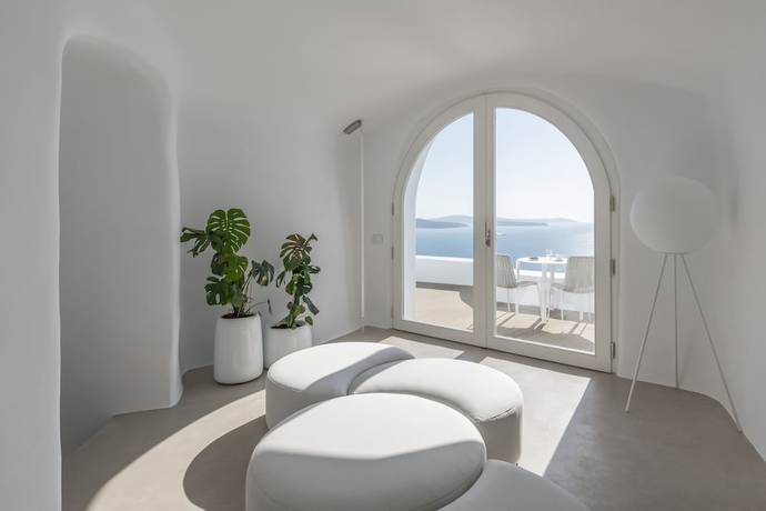 Imagen de la habitación del Hotel Saint Santorini. Foto 3