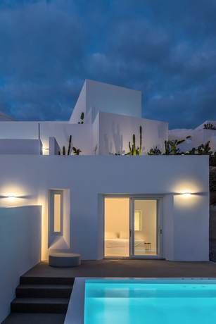 Imagen de la habitación del Hotel Saint Santorini. Foto 7