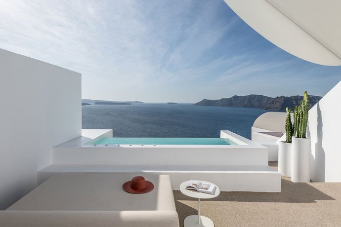 Imagen de la habitación del Hotel Saint Santorini. Foto 10