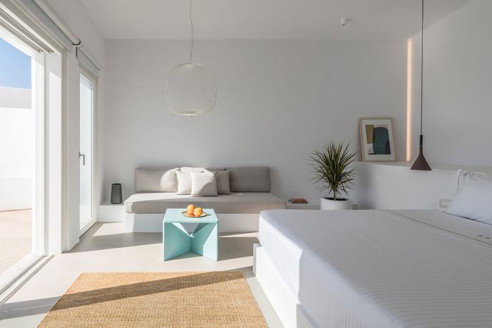 Imagen de la habitación del Hotel Saint Santorini. Foto 16