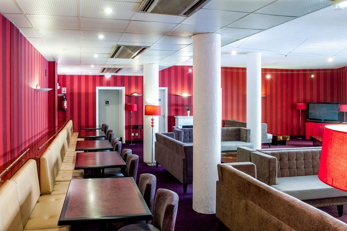 Imagen de los interiores del Hotel Saint Sauveur, Lourdes. Foto 16