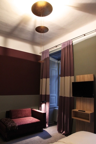 Imagen de la habitación del Hotel Saint Shermin. Foto 15