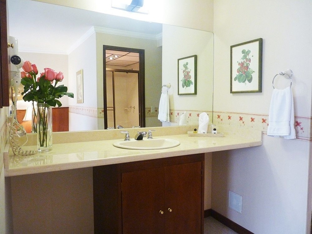 Imagen de la habitación del Hotel Saint Simon. Foto 6