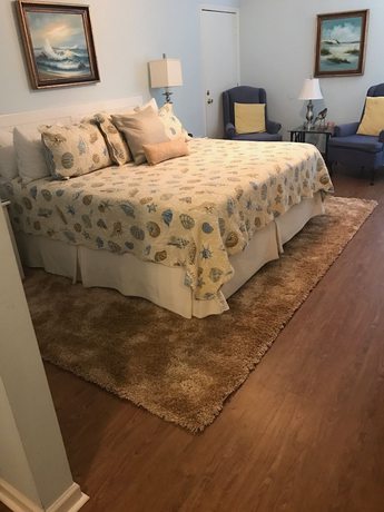 Imagen de la habitación del Hotel Saint Simons Inn by the Lighthouse. Foto 9