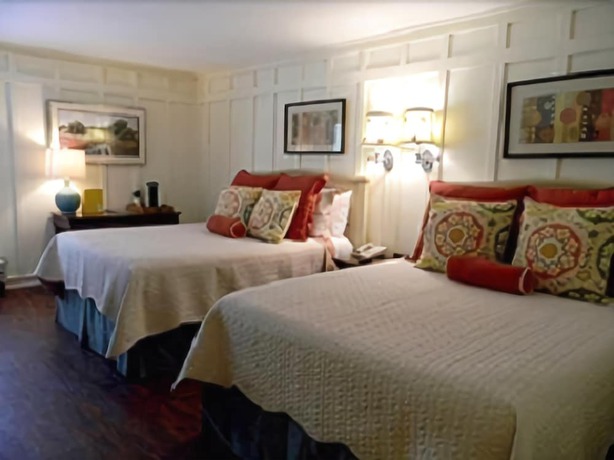 Imagen de la habitación del Hotel Saint Simons Inn by the Lighthouse. Foto 15