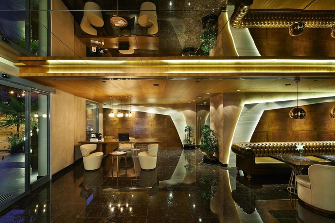 Imagen de los interiores del Hotel Saint Sophia. Foto 15