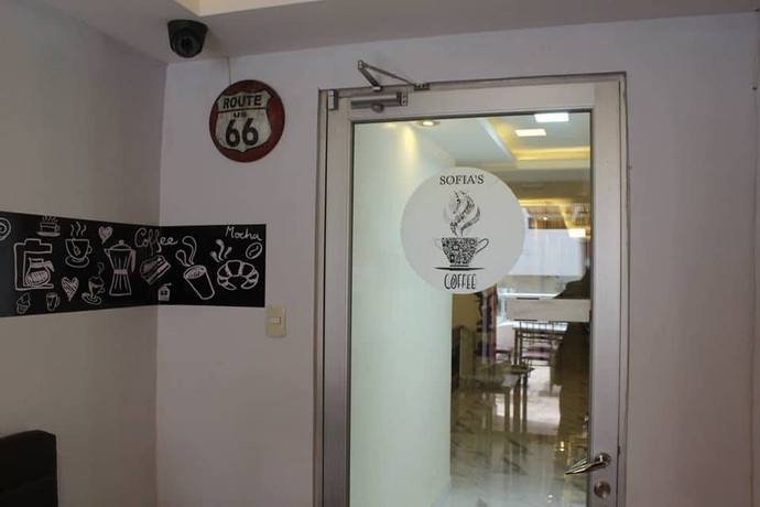 Imagen del bar/restaurante del Hotel Saint Thomas. Foto 2