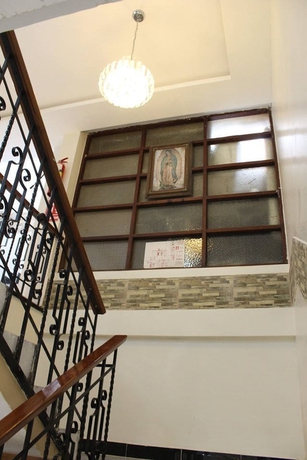 Imagen de los interiores del Hotel Saint Thomas. Foto 10