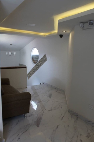 Imagen de los interiores del Hotel Saint Thomas. Foto 11