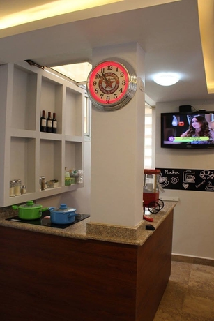Imagen del bar/restaurante del Hotel Saint Thomas. Foto 3