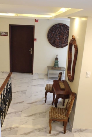 Imagen de los interiores del Hotel Saint Thomas. Foto 19