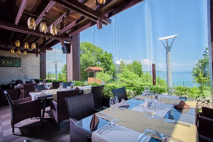 Imagen general del Hotel Saint Thomas Holiday Village. Foto 3