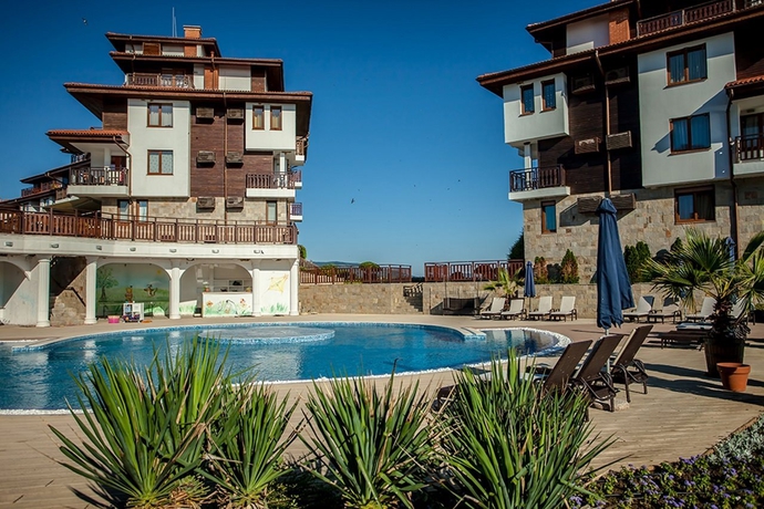 Imagen general del Hotel Saint Thomas Holiday Village. Foto 10