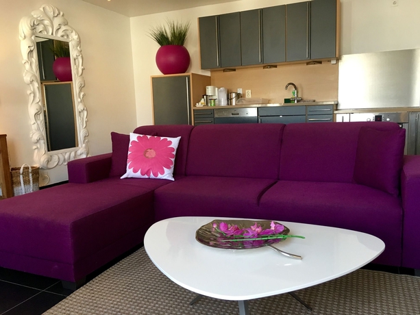 Imagen de la habitación del Hotel Saint Tropez Boutique. Foto 13