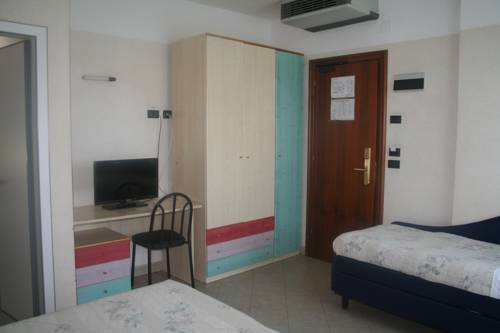 Imagen de la habitación del Hotel Saint Tropez, Riccione. Foto 13