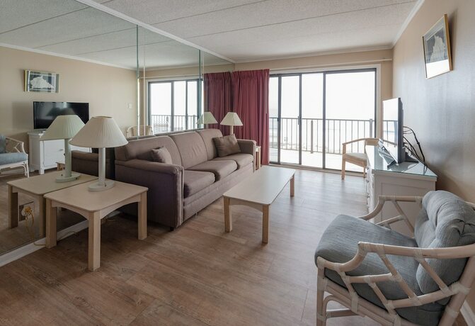 Imagen general del Hotel Saint Tropez by Capital Vacations. Foto 4