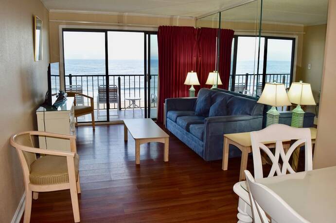 Imagen de la habitación del Hotel Saint Tropez by Capital Vacations. Foto 20