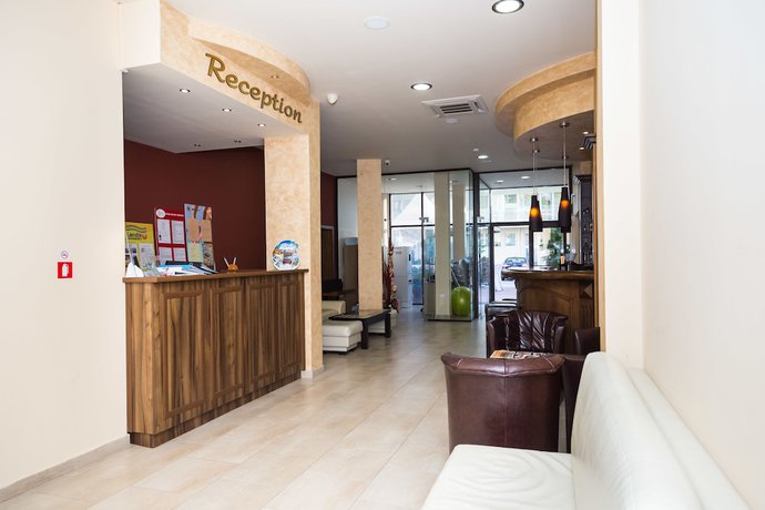 Imagen de los interiores del Hotel Saint Valentine. Foto 15