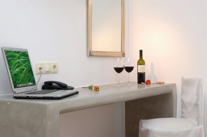 Imagen de la habitación del Hotel Saint Vlassis. Foto 3