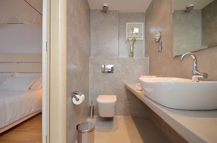 Imagen de la habitación del Hotel Saint Vlassis. Foto 12