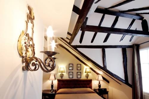 Imagen general del Hotel Saint-Louis Marais. Foto 5