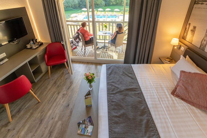 Imagen de la habitación del Hotel Saint-Malo Golf Resort. Foto 11