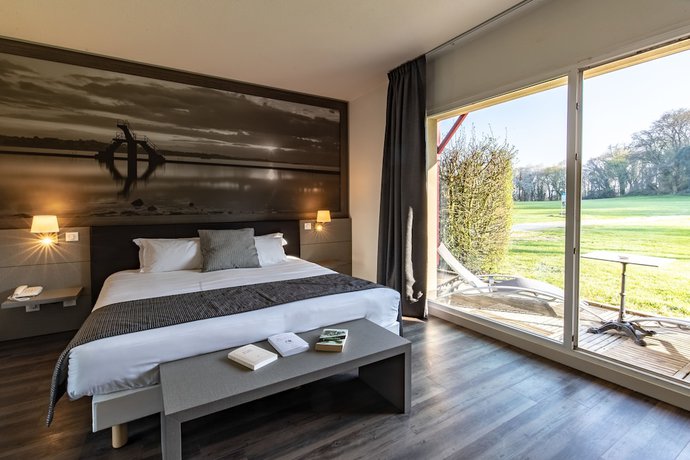 Imagen de la habitación del Hotel Saint-Malo Golf Resort. Foto 15