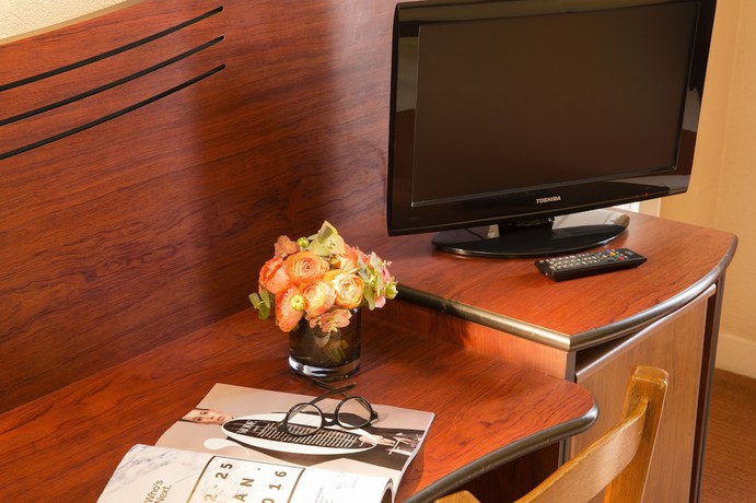 Imagen de los interiores del Hotel Saint-Roch. Foto 16