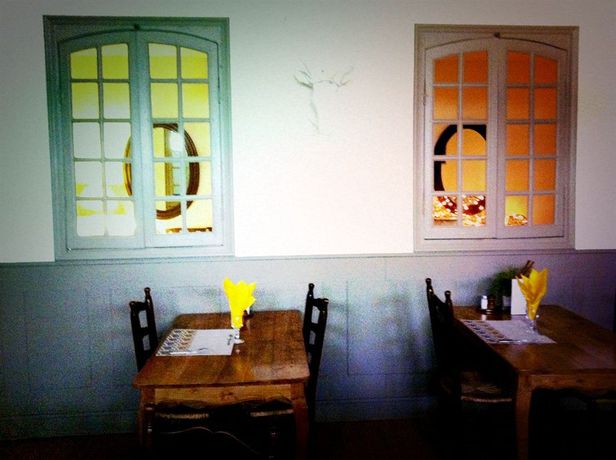 Imagen de la habitación del Hotel Saint-albert. Foto 9