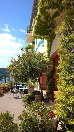 Imagen de los exteriores del Hotel Sainte Anne. Foto 12