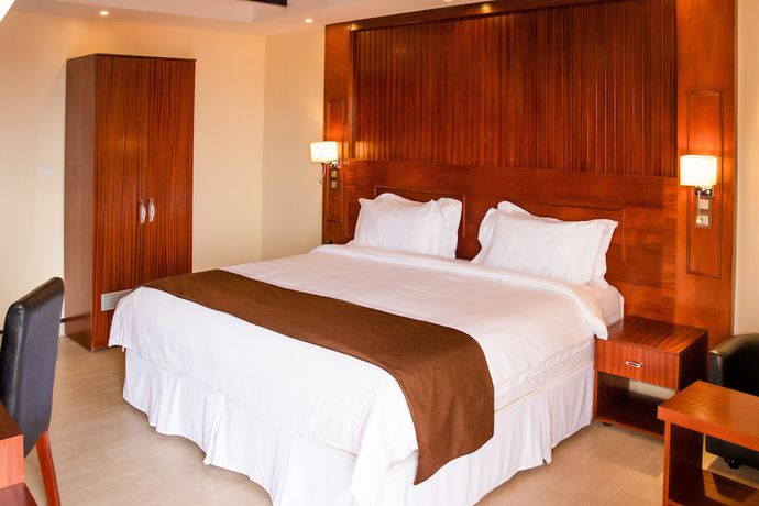 Imagen de la habitación del Hotel Sainte Famille. Foto 8