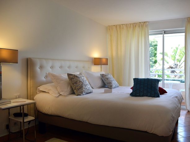 Imagen de la habitación del Hotel Sainte Valérie. Foto 2