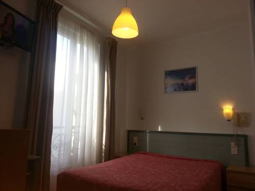 Imagen de la habitación del Hotel Saint-hubert, Bercy-Gare de Lyon. Foto 3