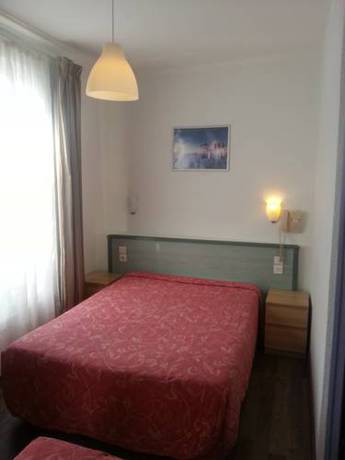 Imagen de la habitación del Hotel Saint-hubert, Bercy-Gare de Lyon. Foto 9