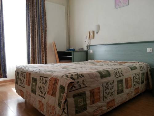 Imagen de la habitación del Hotel Saint-hubert, Bercy-Gare de Lyon. Foto 10