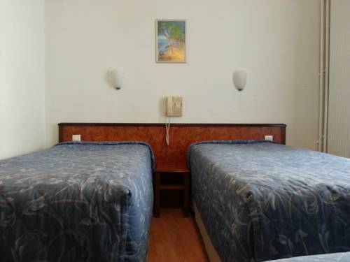 Imagen de la habitación del Hotel Saint-hubert, Bercy-Gare de Lyon. Foto 12