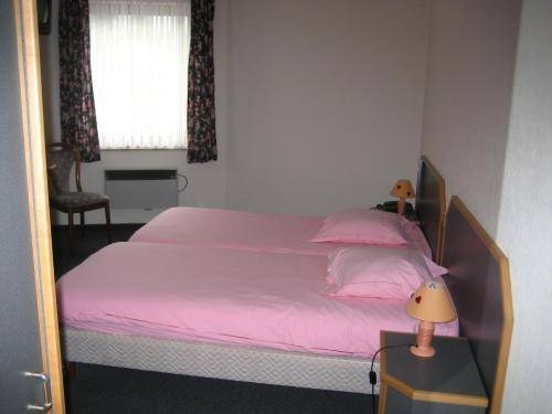 Imagen de la habitación del Hotel Saint-hubert, Malmedy. Foto 4