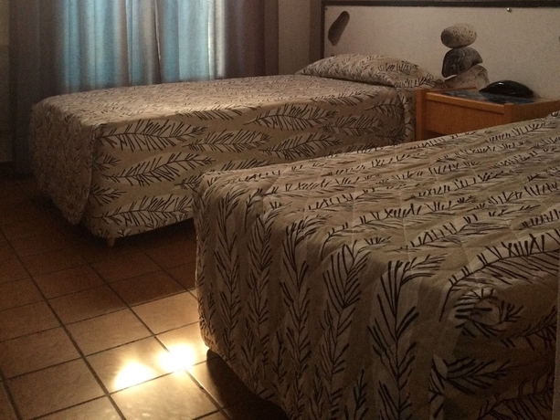 Imagen de la habitación del Hotel Saint-michel, Digne les Bains. Foto 14
