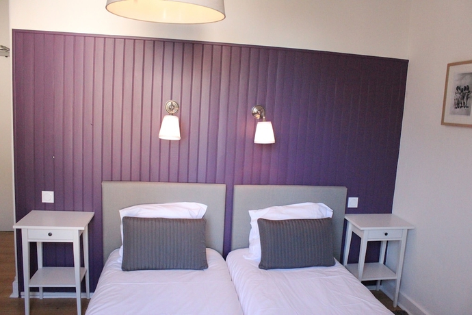 Imagen de la habitación del Hotel Saint-michel. Foto 14