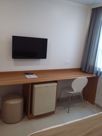 Imagen de la habitación del Hotel Saionara. Foto 13