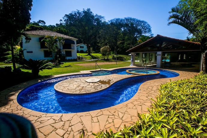 Imagen de la piscina del Hotel Saison Resort & Spa. Foto 19