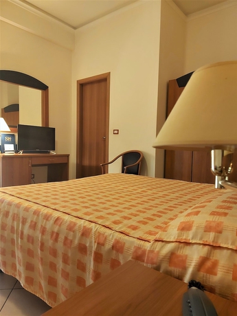 Imagen de la habitación del Hotel Sait. Foto 8
